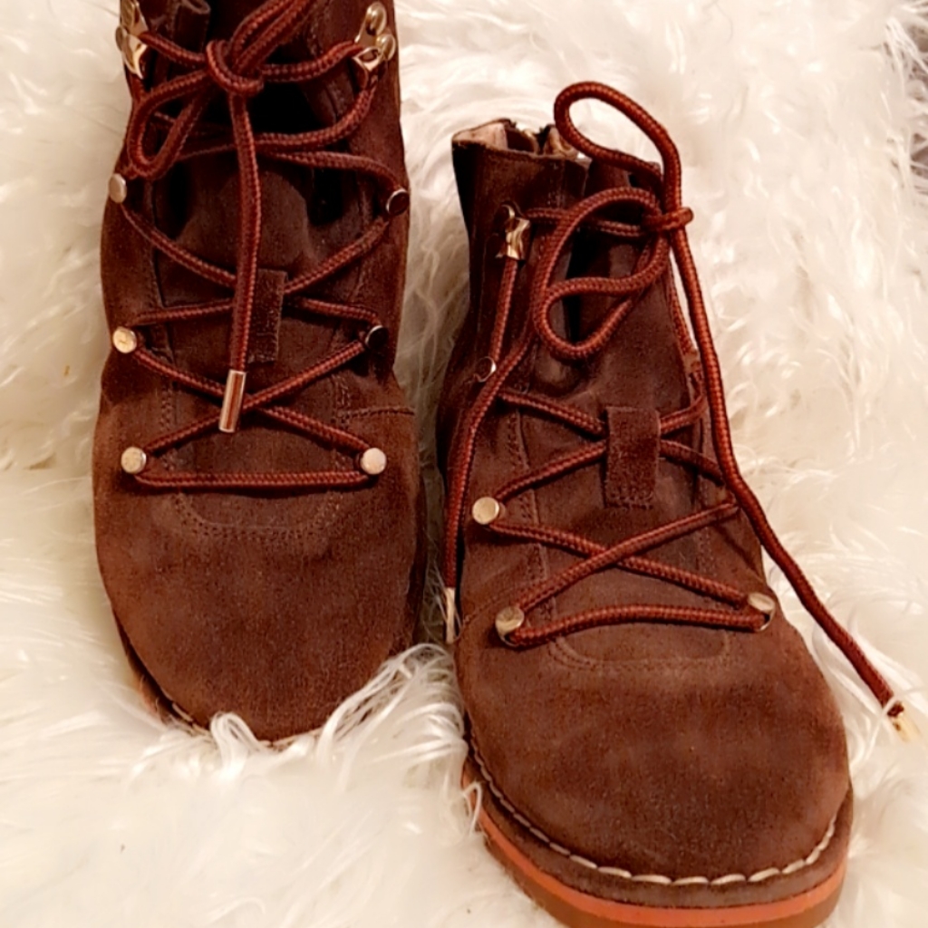Hush Puppies